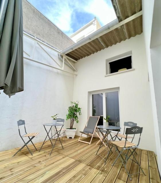 Chambre Alienor D'Aquitaine Bordeaux Exterior photo